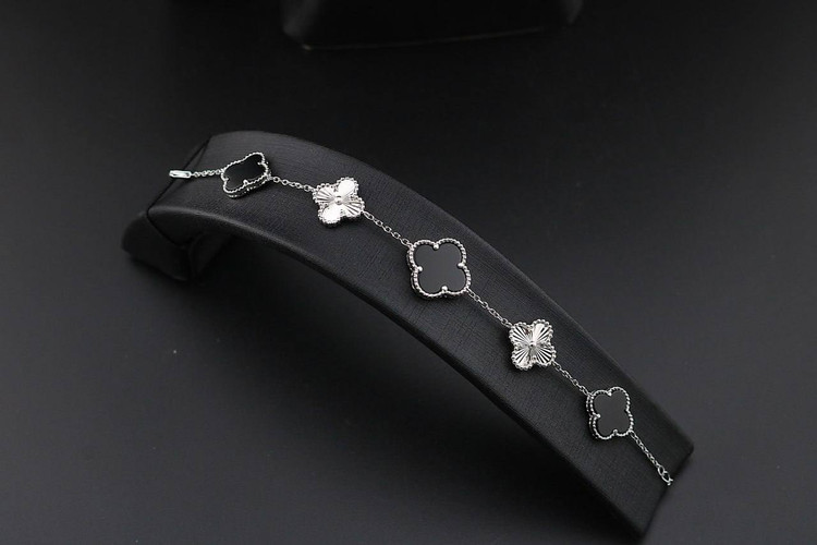 سرویس ونکلیف مشکی و تراش