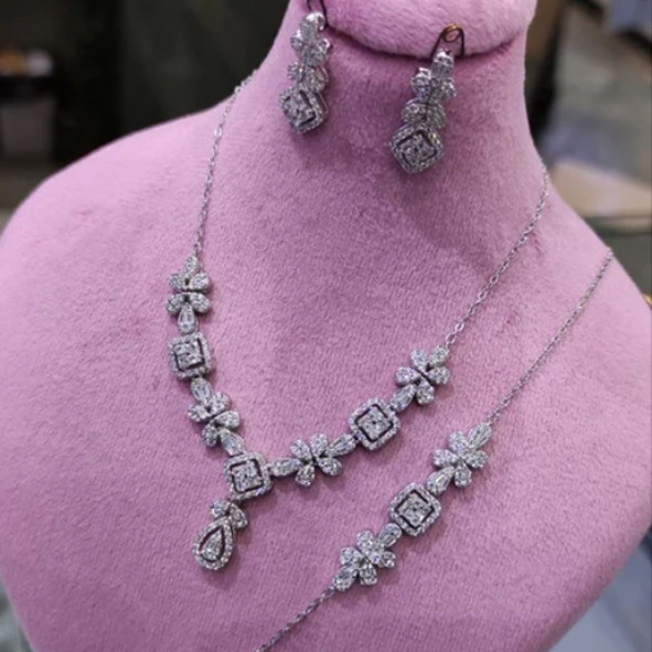 سرویس نقره زنانه طرح امرالدکات