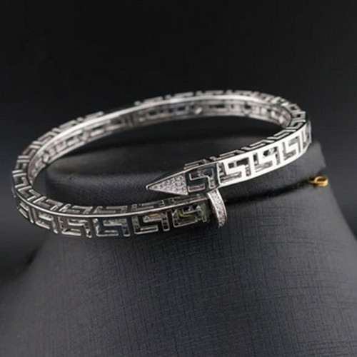 دستبند النگویی نقره زنانه طرح ورساچ