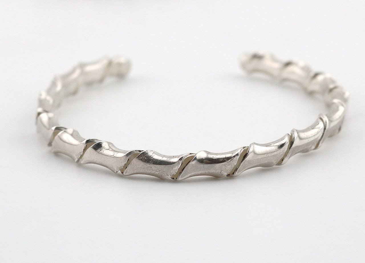 بنگل نقره اسپرت (فری سایز و قابل حکاکی) مات و براق