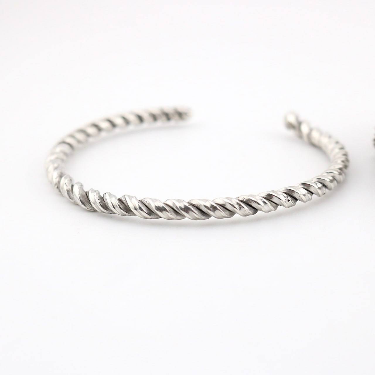 بنگل نقره اسپرت (فری سایز)