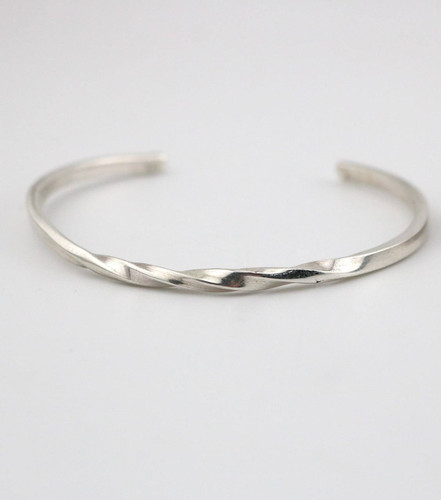 بنگل نقره اسپرت (فری سایز و قابل حکاکی)