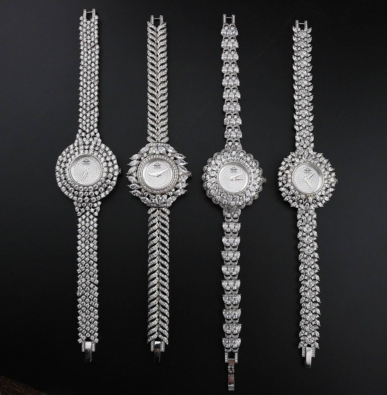 ساعت نقره طرح جواهر زنانه